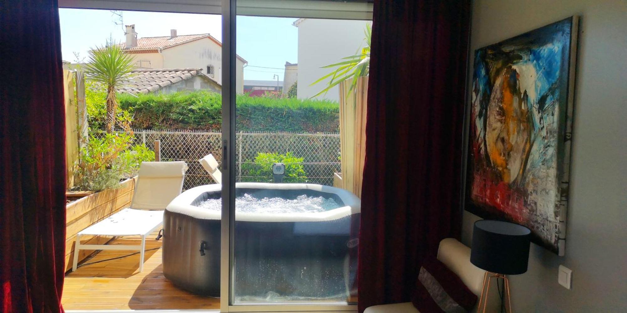 Hotel Sable Et Soleil - Port, Plage Et Jacuzzi Prive Fréjus 객실 사진