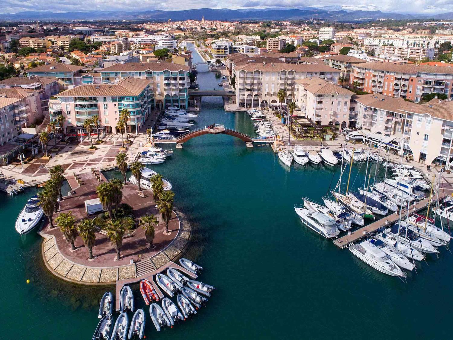 Hotel Sable Et Soleil - Port, Plage Et Jacuzzi Prive Fréjus 외부 사진
