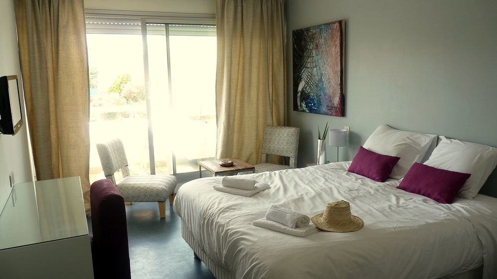 Hotel Sable Et Soleil - Port, Plage Et Jacuzzi Prive Fréjus 외부 사진