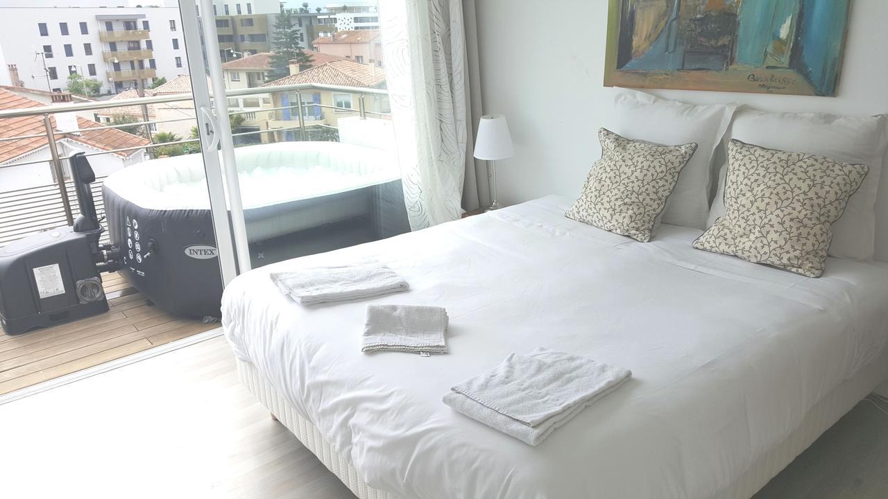 Hotel Sable Et Soleil - Port, Plage Et Jacuzzi Prive Fréjus 외부 사진