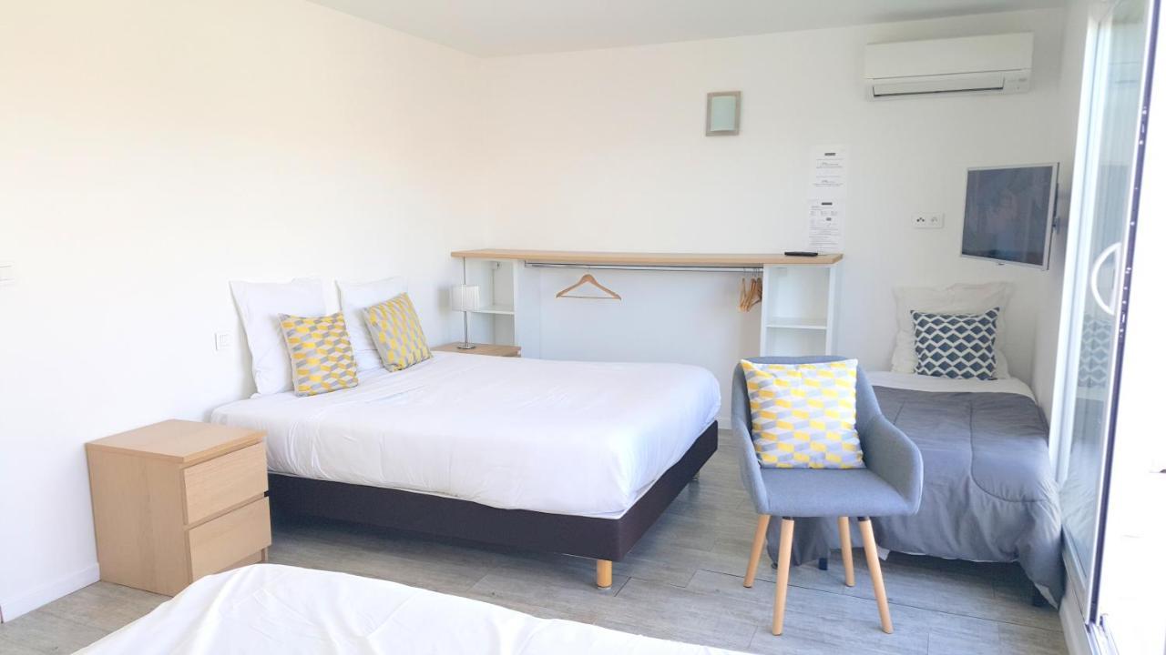 Hotel Sable Et Soleil - Port, Plage Et Jacuzzi Prive Fréjus 외부 사진